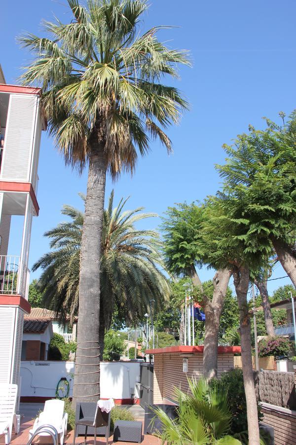 Apartamentos Caru كاستيلديفيلس المظهر الخارجي الصورة